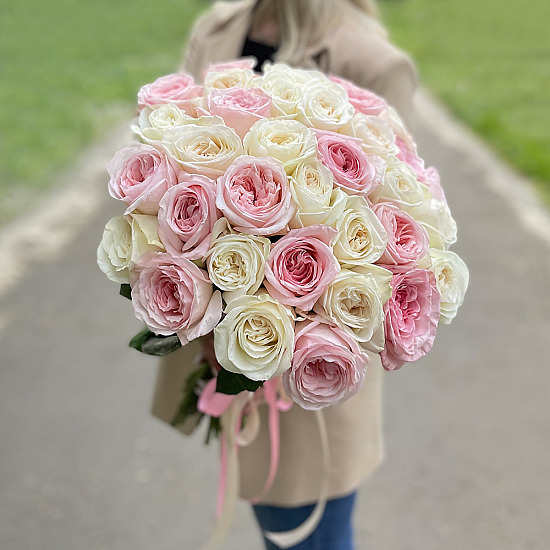 Букет пионовидных роз "Дыхание Любви", Эквадор