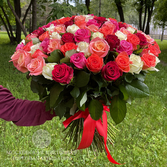 Букет Ягодный Микс, 101 роза, Россия