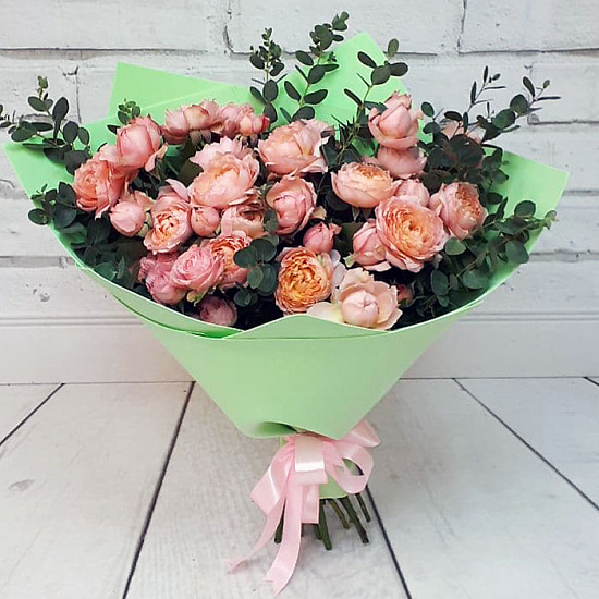 Купить букет цветов с круглосуточной доставкой по Москве и области