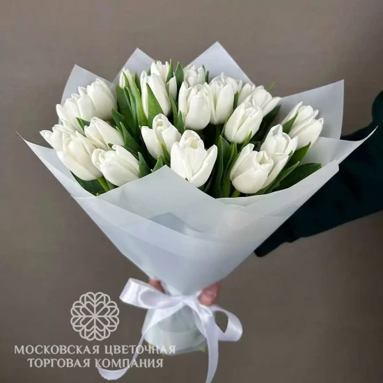 Букет корп №16, 25 тюльпанов моно
