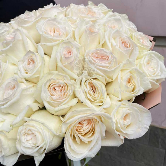 Букет с пионовидными розами Вайт О’Хара «Сливочный Десерт»