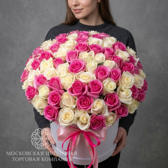 Букет Нежное настроение, 101 роза в шляпной коробке