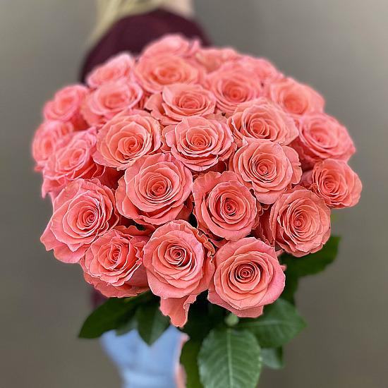 Букет 25 премиальных роз Амстердам