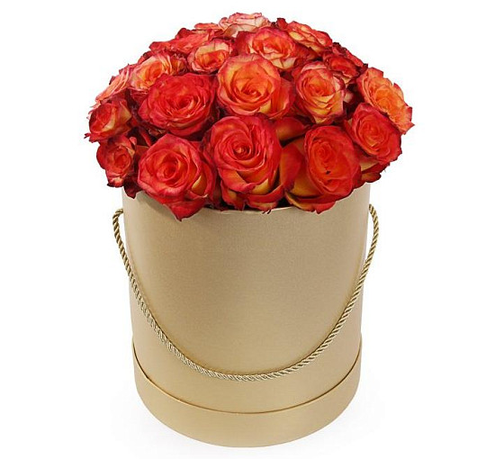 Букет 25 роз Хай Мэджик в шляпной коробке