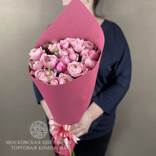 Букет 9 пионовидных кустовых роз Силва Пинк