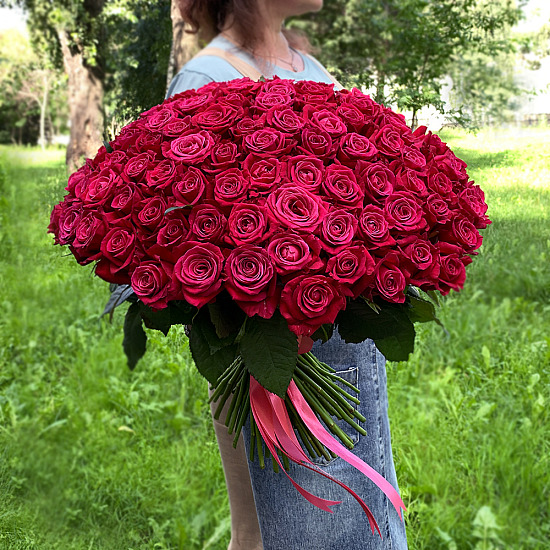 Букет 101 роза Шангри-ла