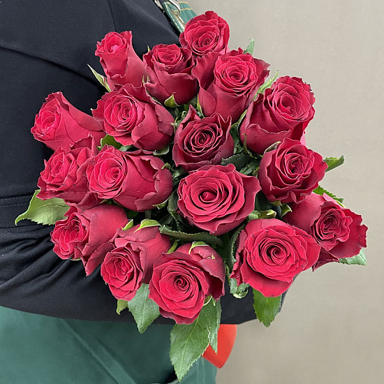 Букет из 17 роз Родос, Кения