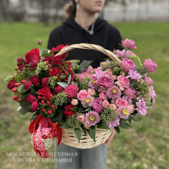 Композиция "Love Secret" в корзине
