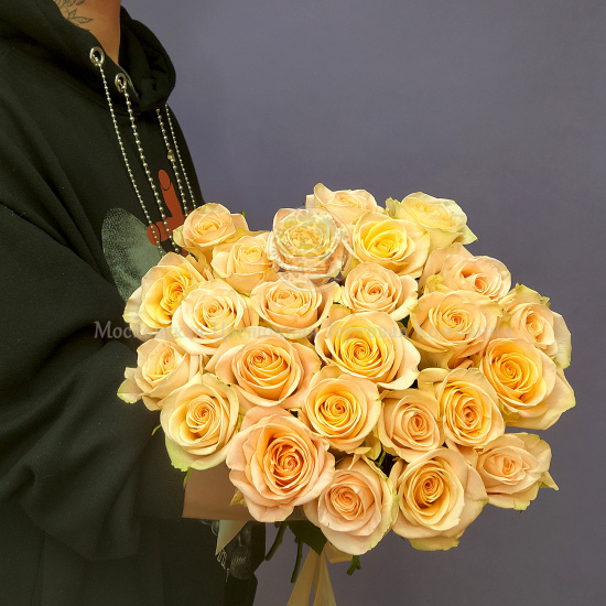 Букет Тиффани, 25 премиальных роз (Эквадор)